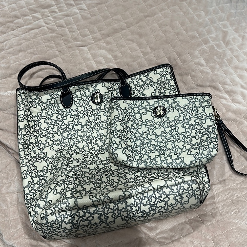Tous Tote and Pouch Bundle